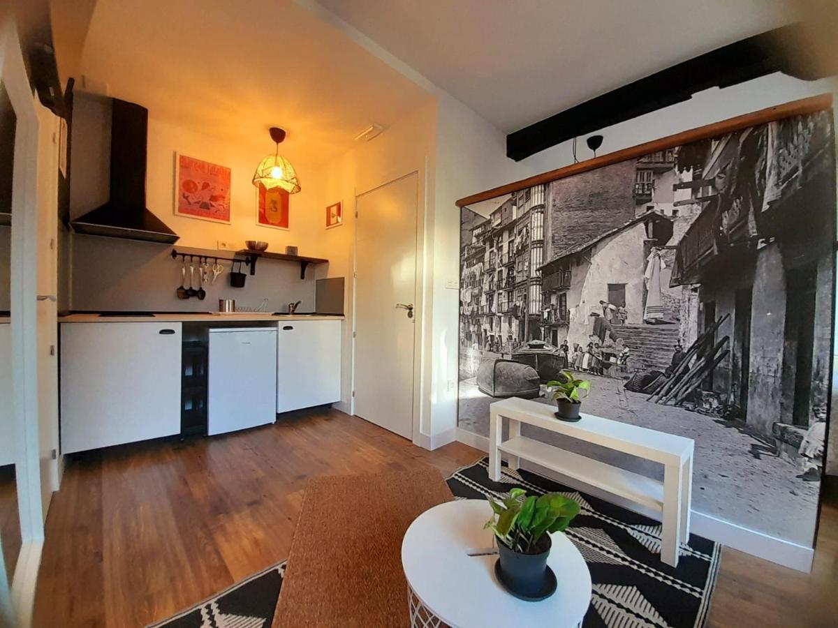 Andra Mari Apartamentu Turistikoak Bermeo Exteriör bild