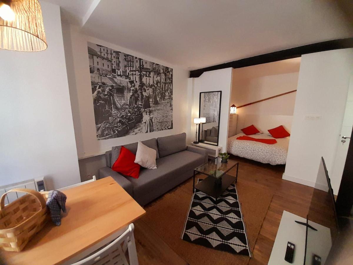 Andra Mari Apartamentu Turistikoak Bermeo Exteriör bild