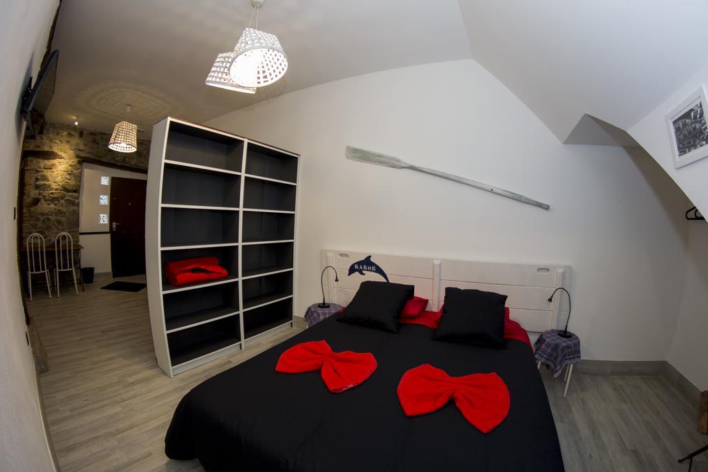 Andra Mari Apartamentu Turistikoak Bermeo Rum bild